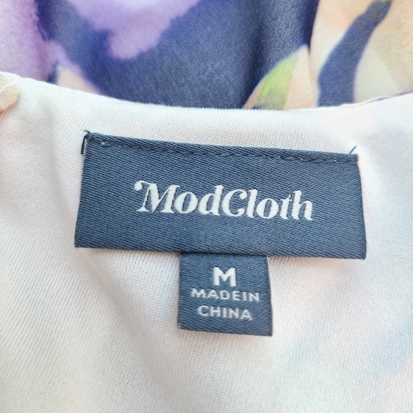 Modcloth Pastel Floral Maxi Dress with High Neckline, Sleeveless, Size Medium - Picture 10 of 12